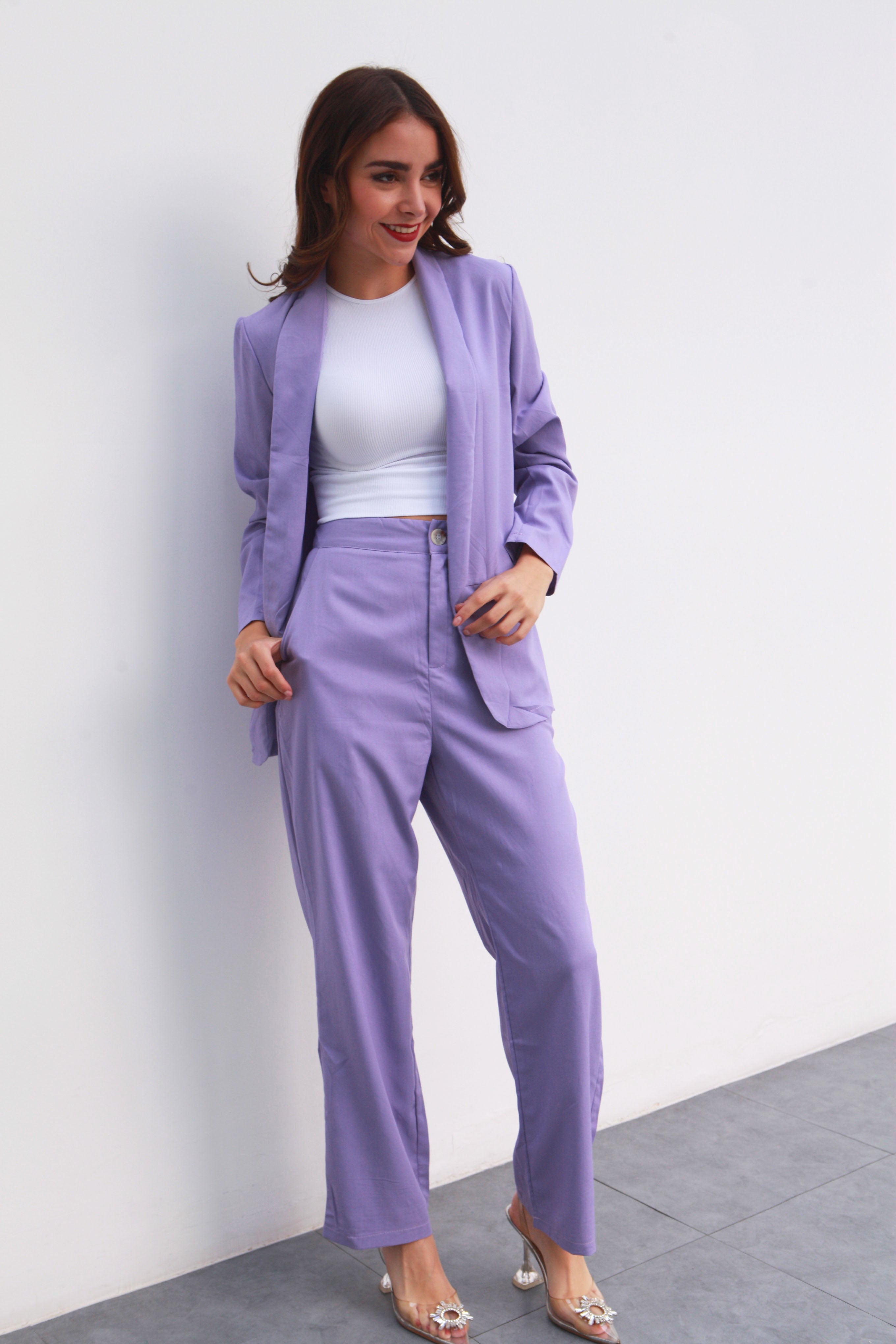 Set Pantalón pierna ancha y Blazer Lila