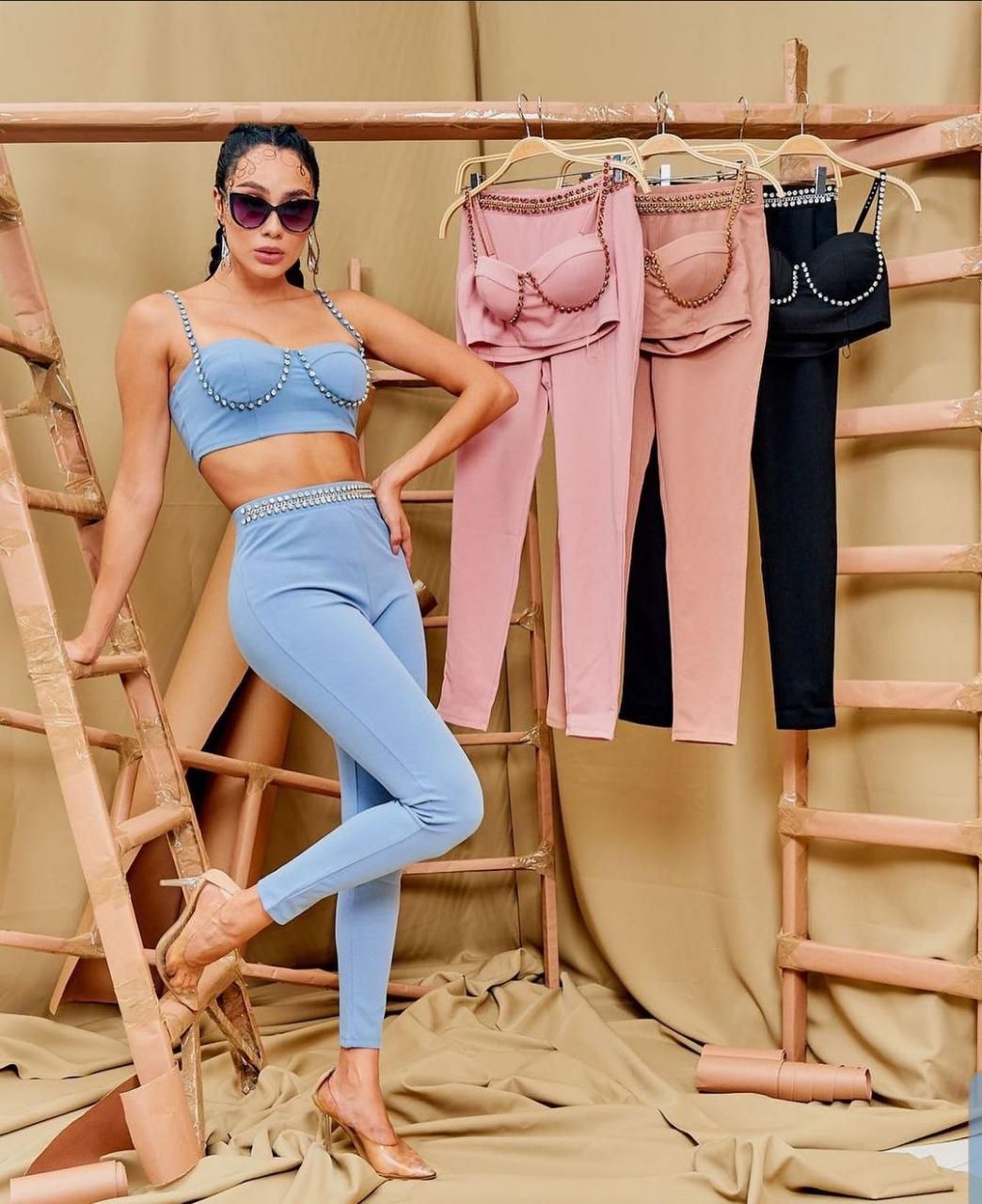 Set de Pantalón y Corset con pedrería Rosa