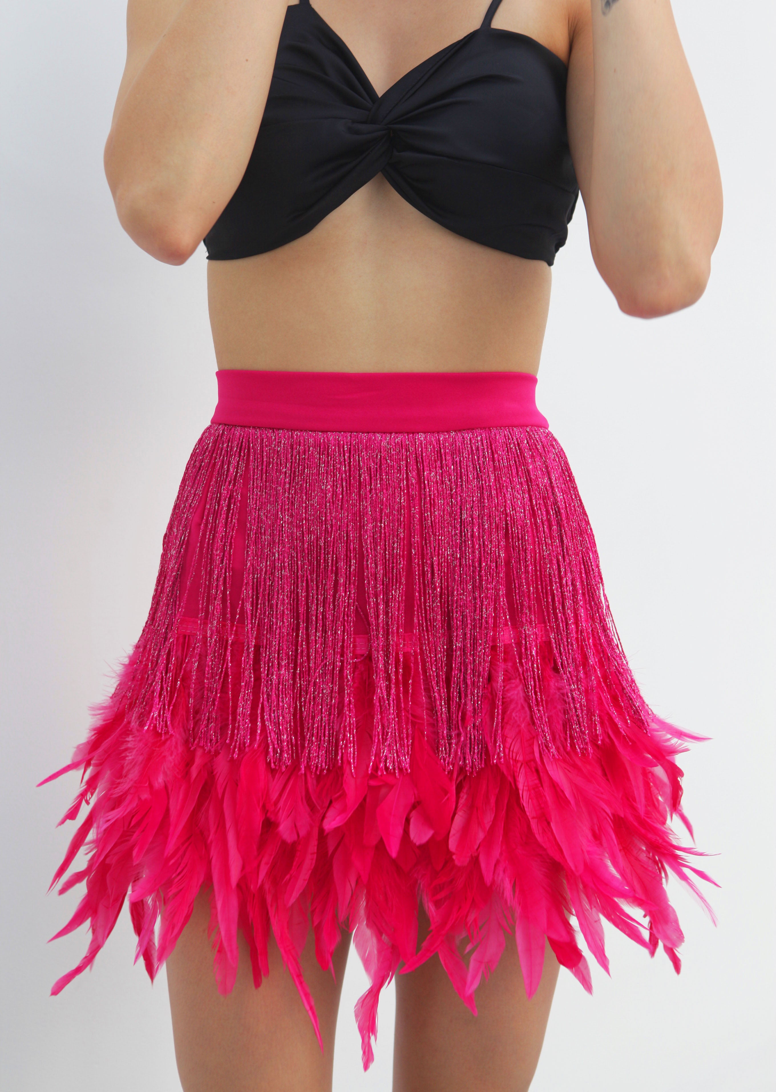 Mini falda con flecos y plumas Fiusha
