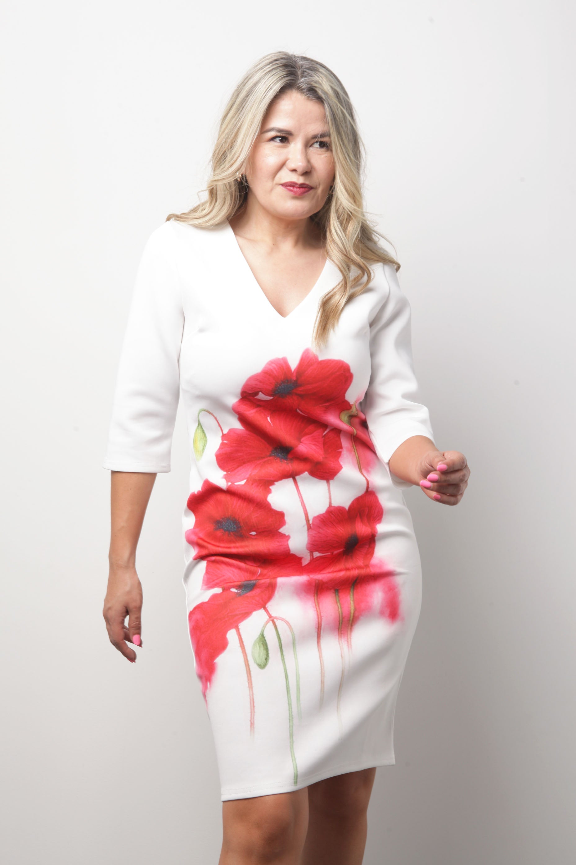 Vestido Blanco manga 3/4 neopreno Flores