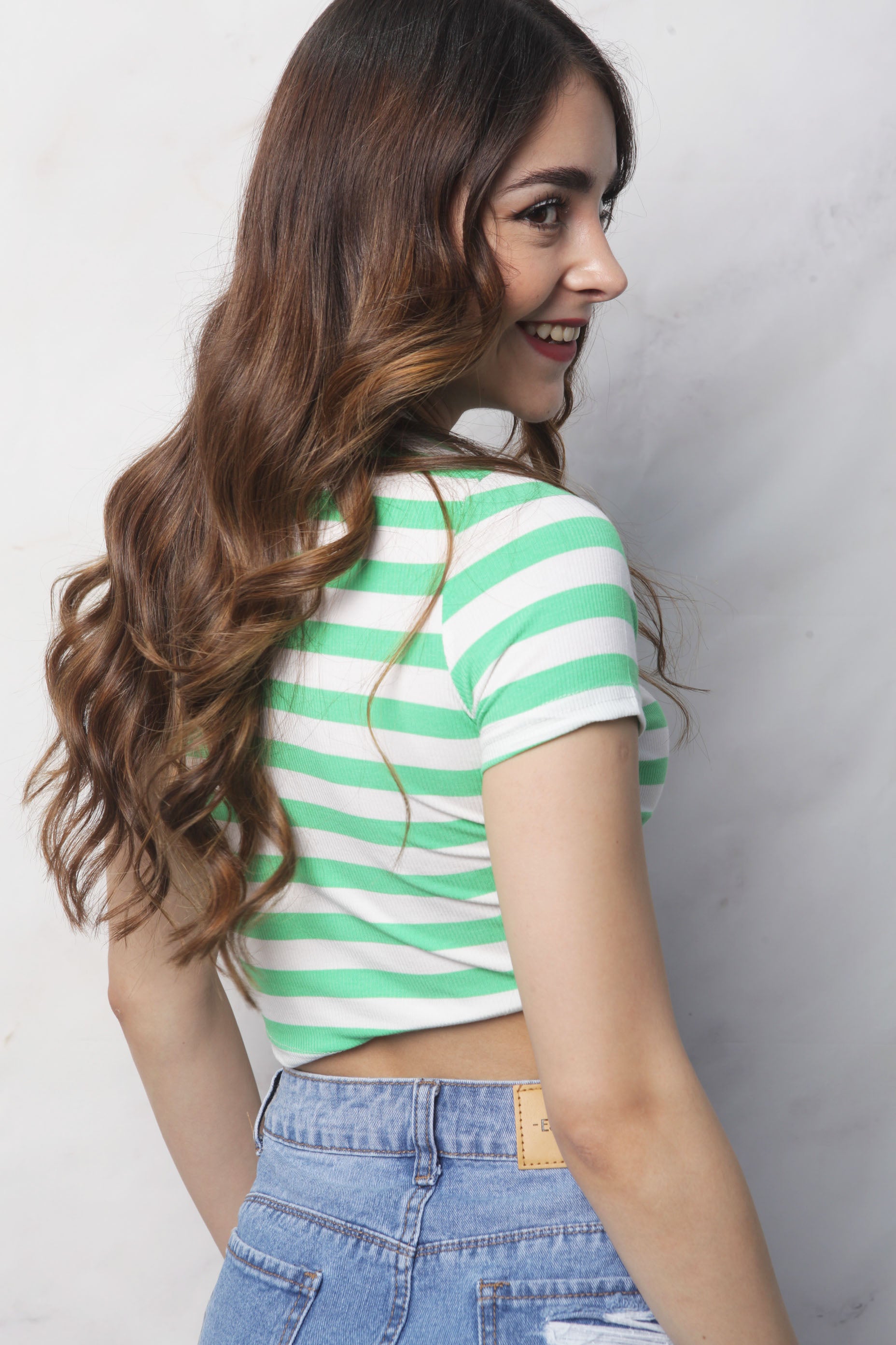 T-shirt crop rayas con nudo Verde