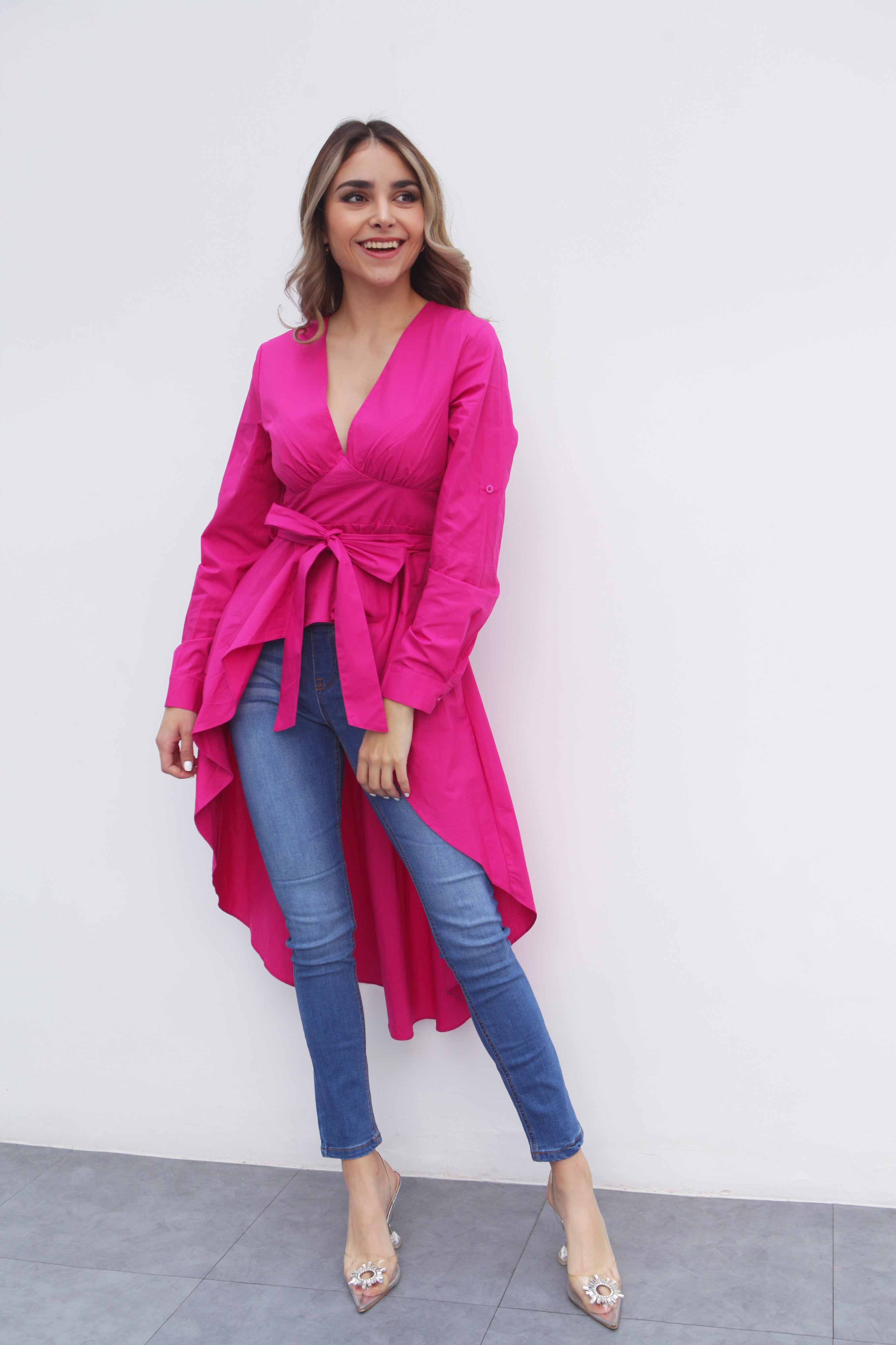 Maxi blusa asimétrica manga ajustable Fiusha