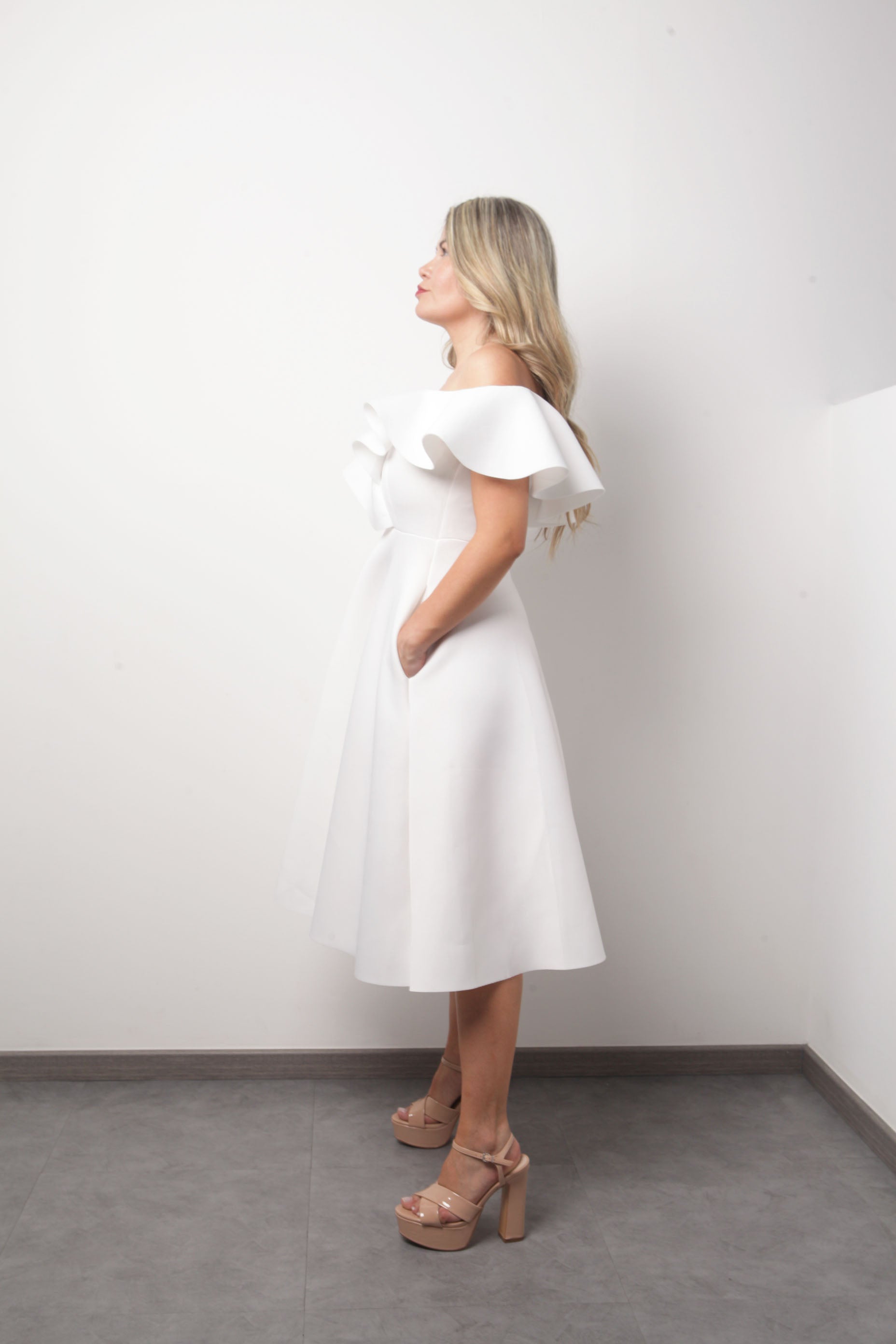 Vestido neopreno olán Blanco