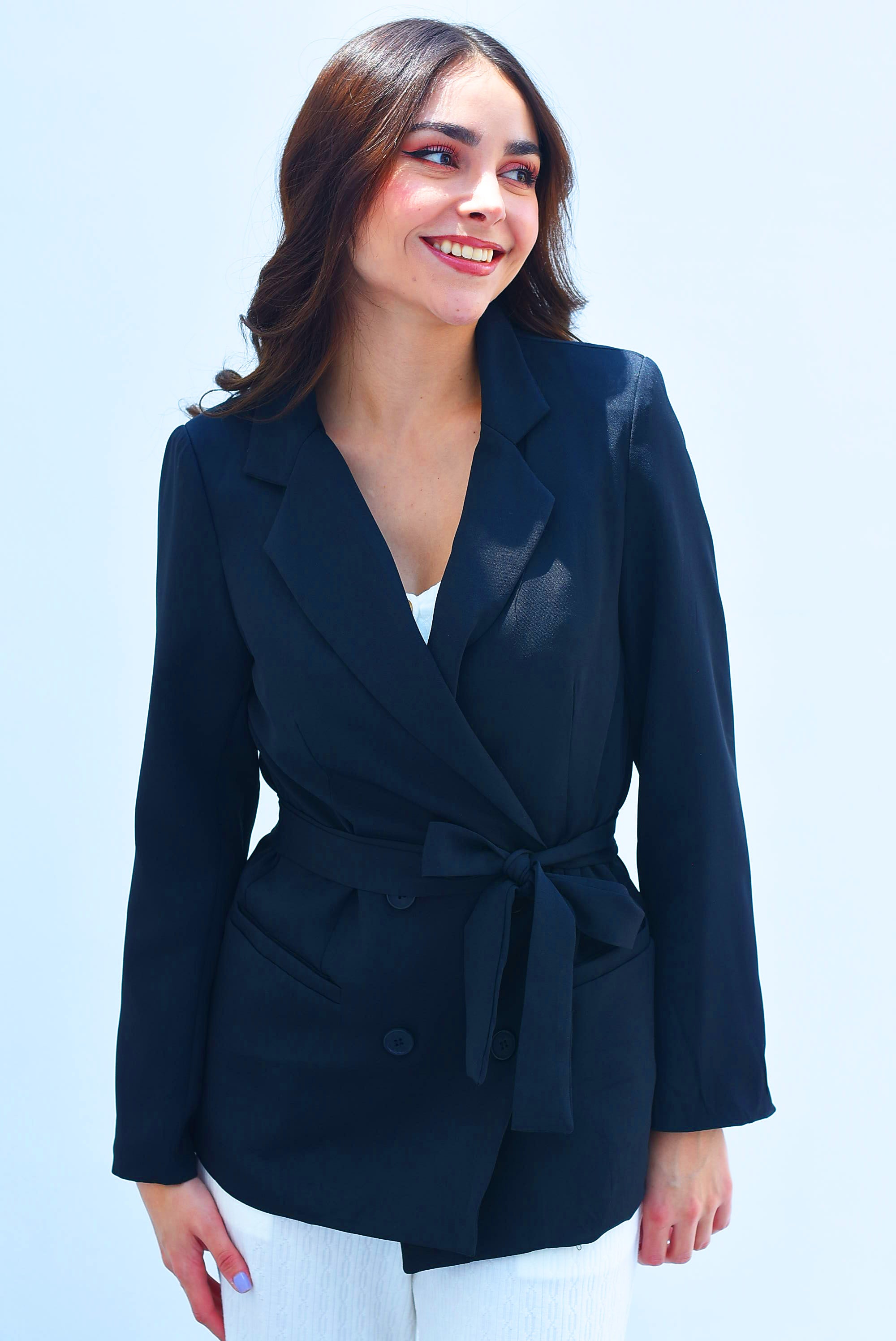 Blazer cruzado con cinta Negro