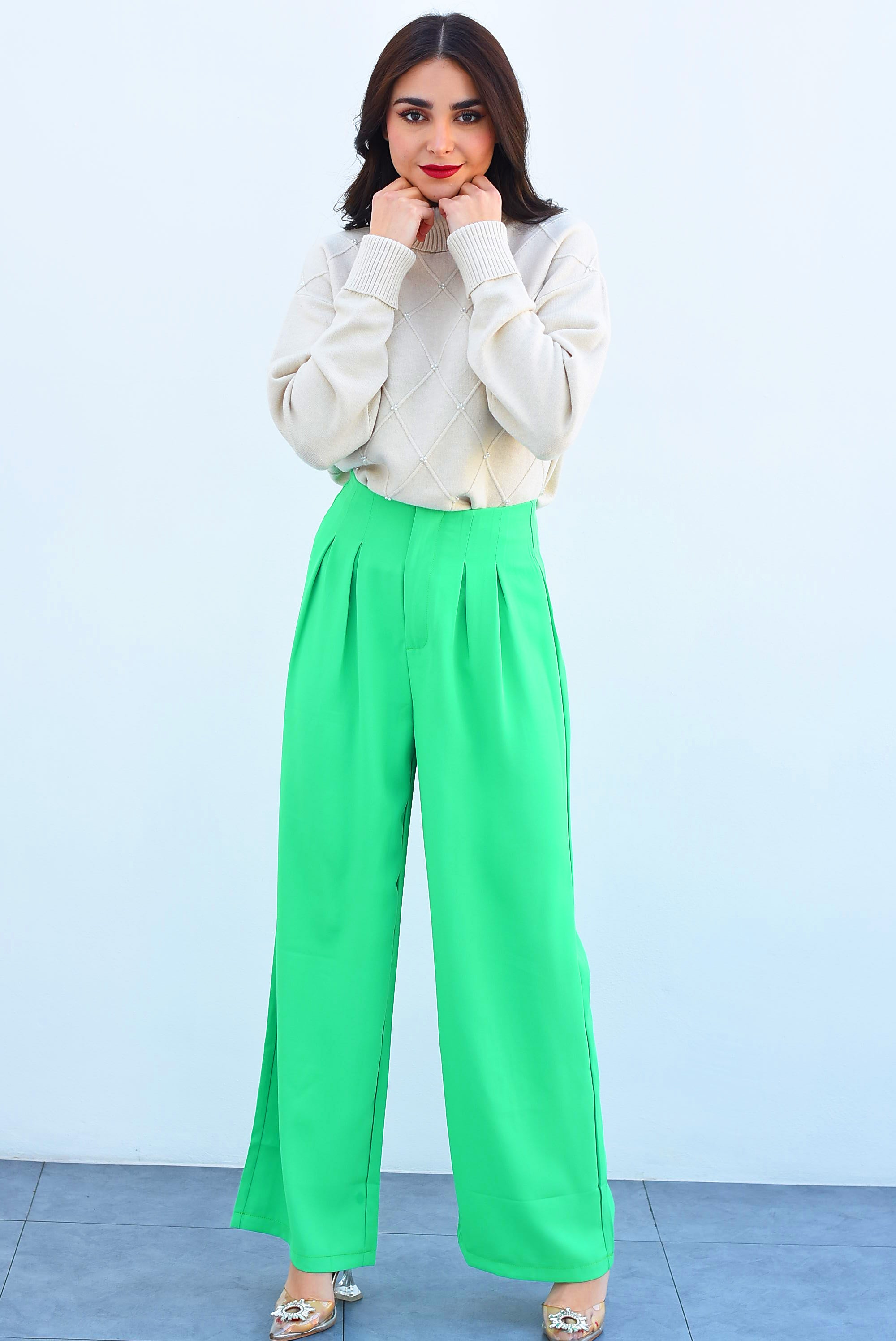 Pantalón pierna ancha con pinzas Verde