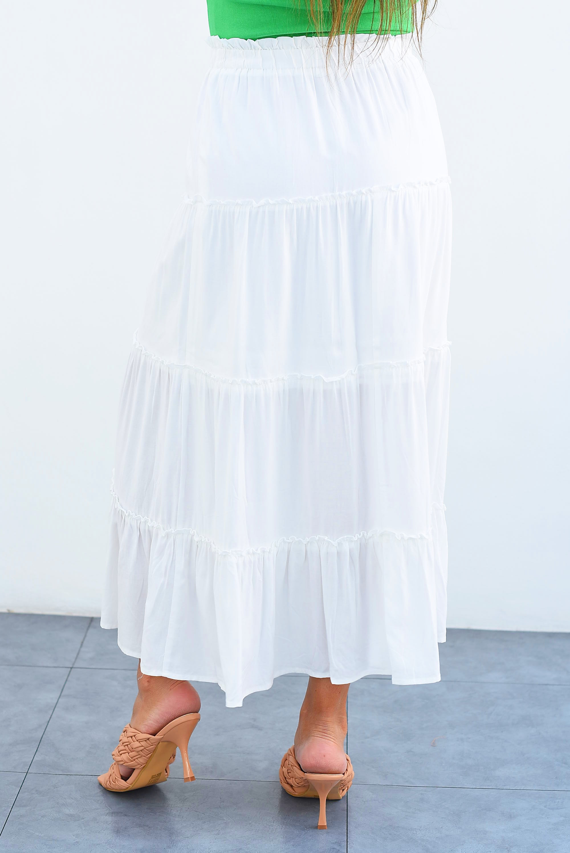 Falda amplia midi olanes Blanca