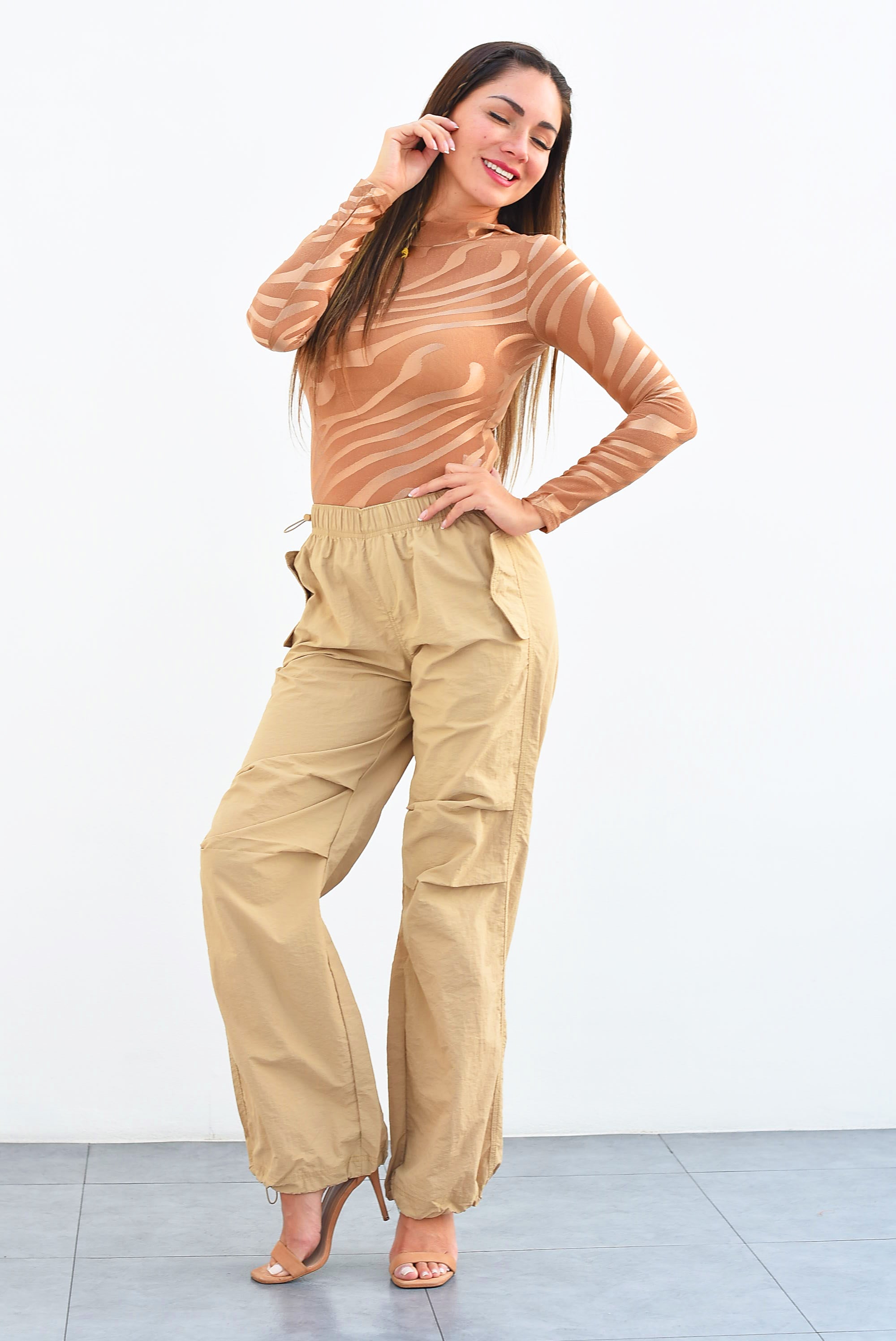 Pantalón Parachute Kaki