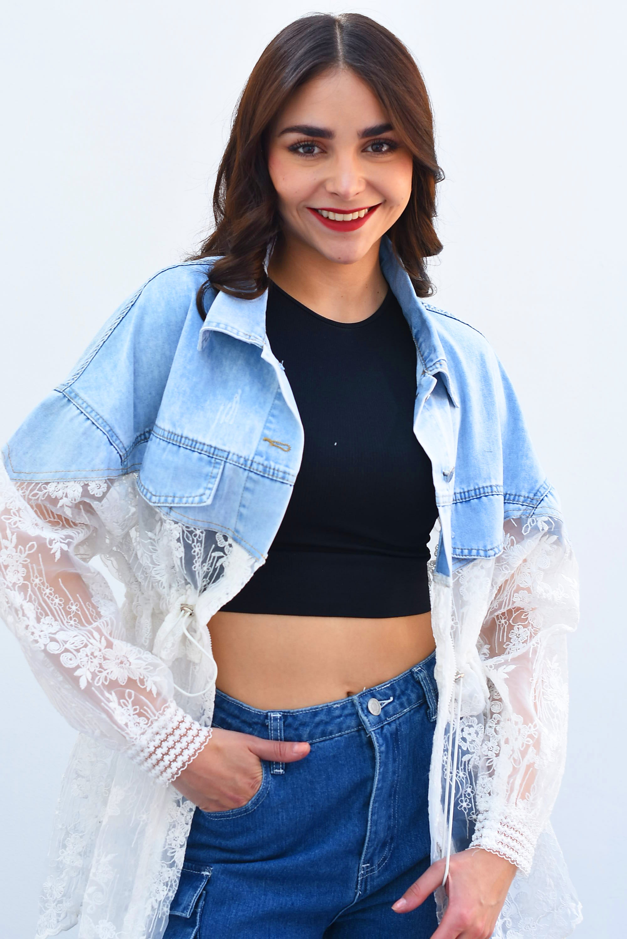Chamarra Denim Encaje Blanca