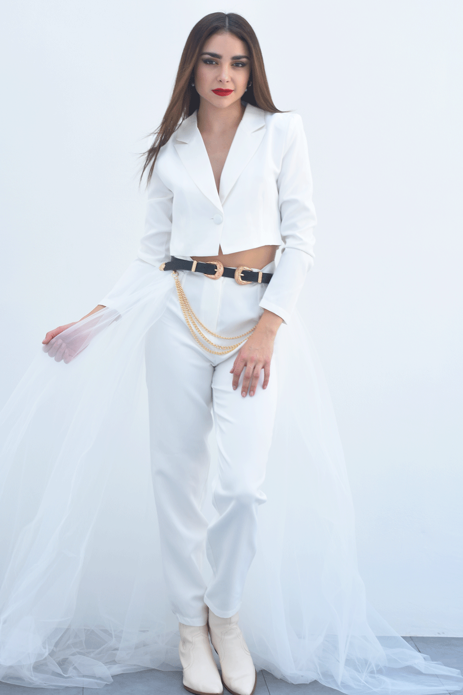 Set Pantalón cauda tulle y Blazer crop Blanco