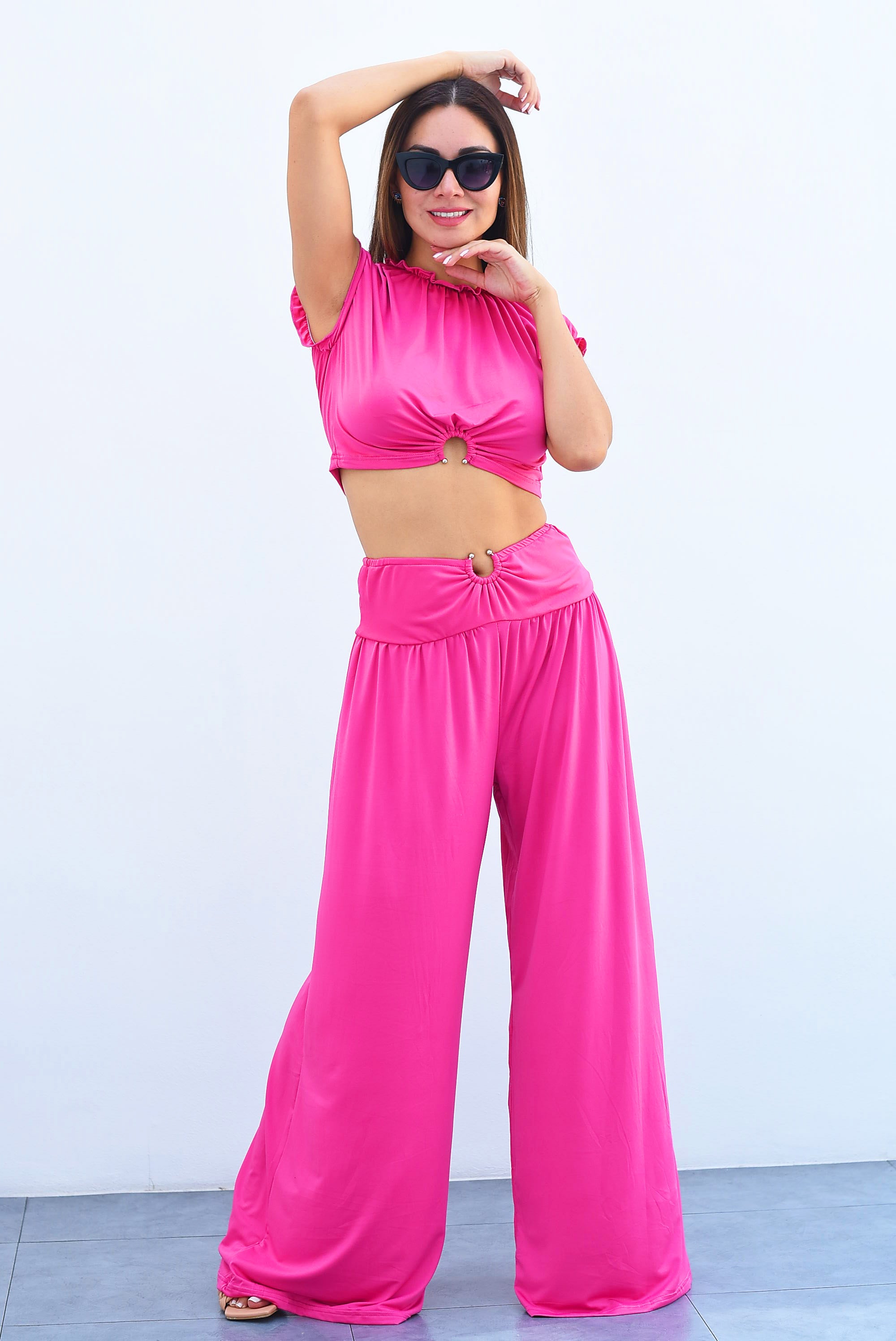 Set Pantalón pierna ancha y Top argolla Fiusha