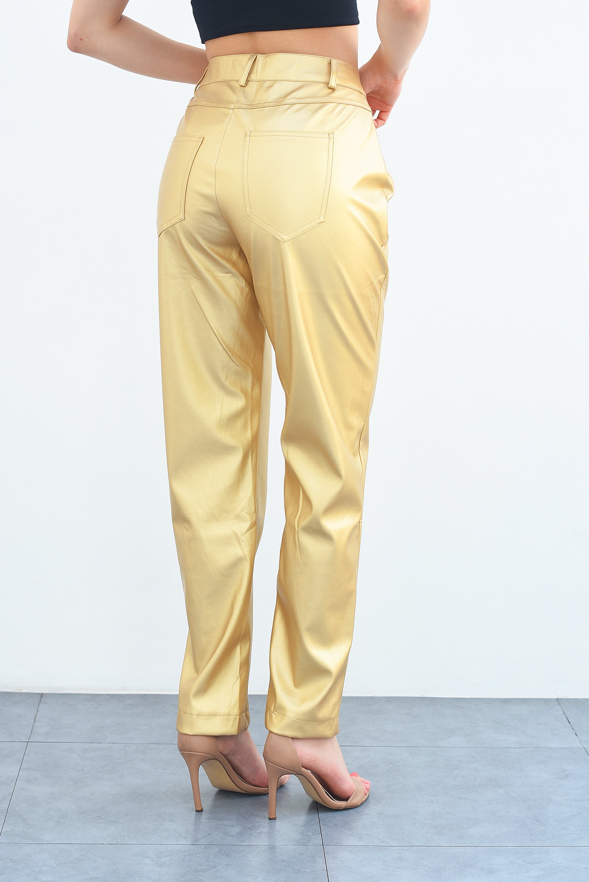 Pantalón vinipiel Dorado