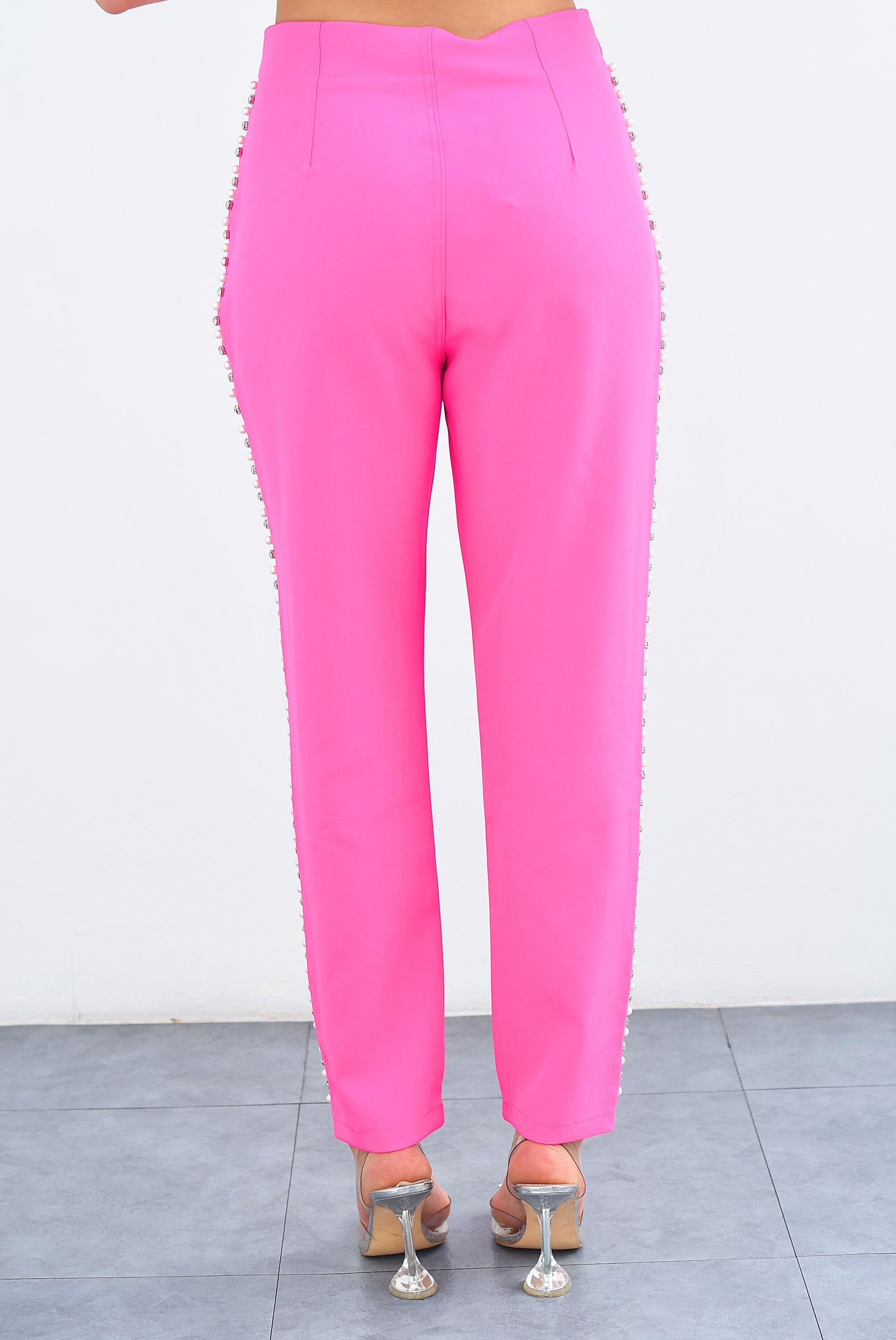 Pantalón de vestir slouchy perlas y joya Fiusha