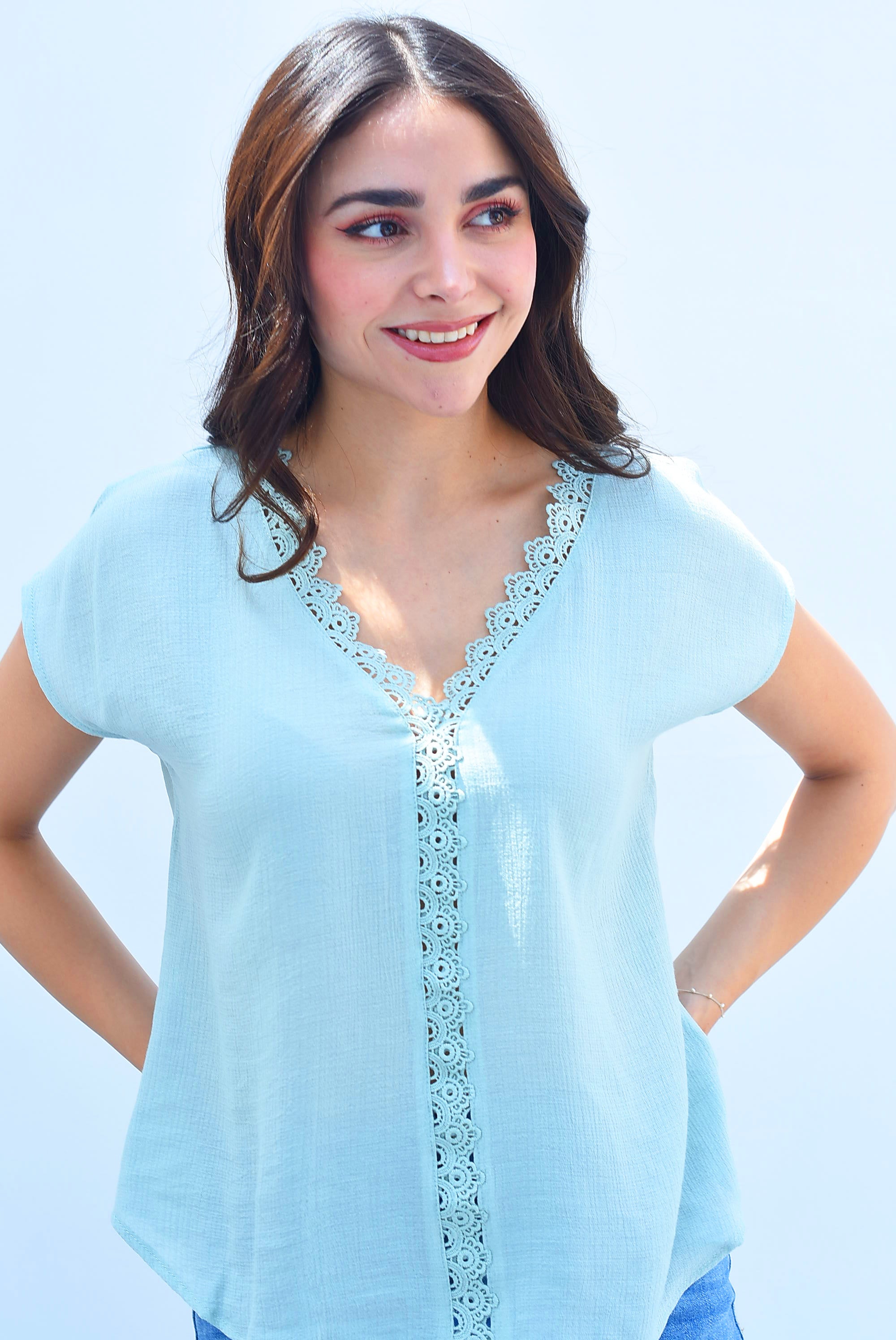 Blusa ligera tira bordada Menta