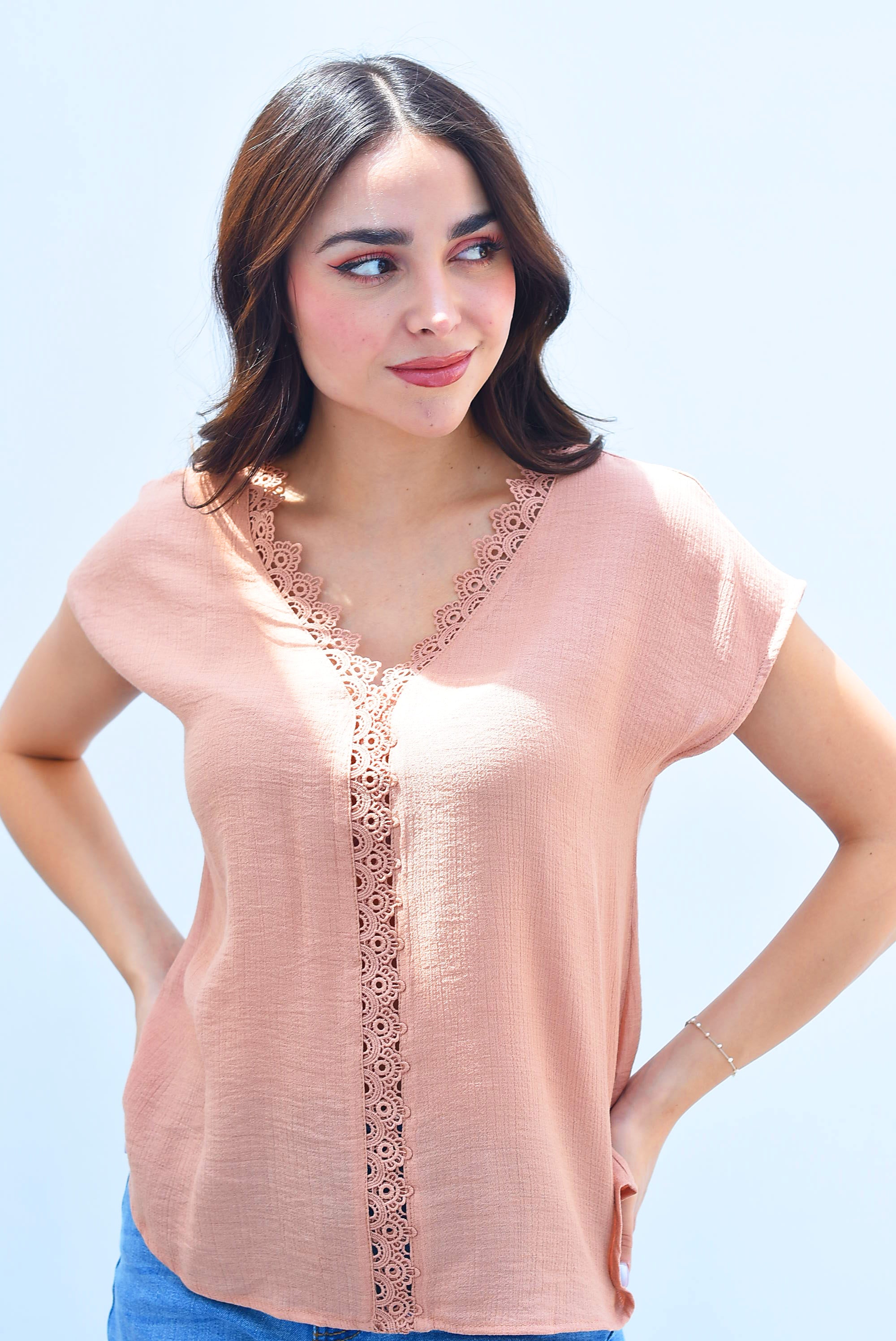 Blusa ligera tira bordada Mamey