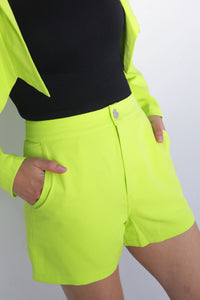 Fashion Styled Set Short y Blazer crop joya Lime