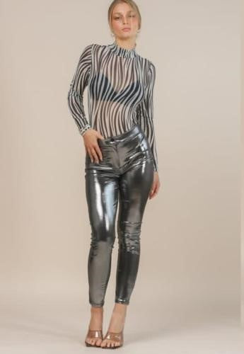 Pantalón skinny metálico Plata