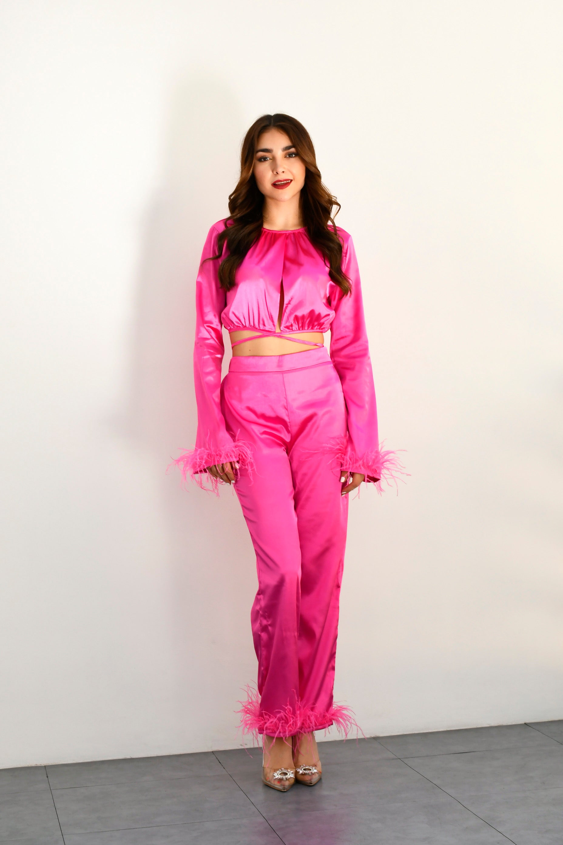 Set Pantalón y Top satín plumas Rosa Barbie